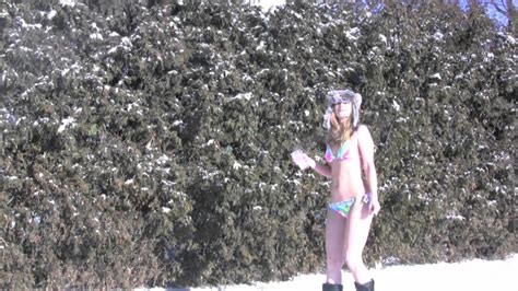 women in bikini on cold day youtube