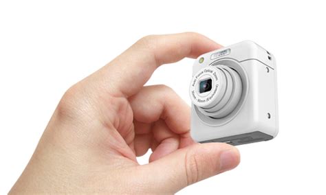 Fuji Fujifilm Instax Mini 9 Instant Film Photo Camera with