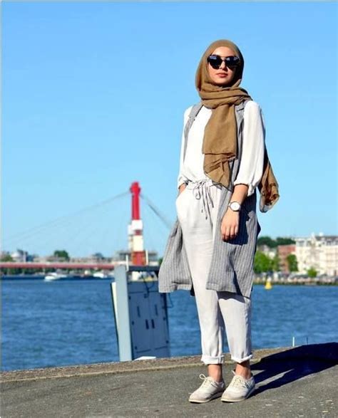 the 25 best hijab fashion summer ideas on pinterest hijab outfit muslim dress and hijab fashion