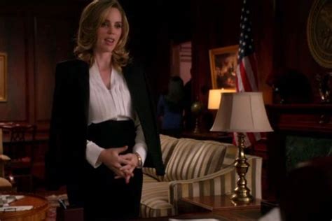 The Good Wife Recap The Pregnant Pause