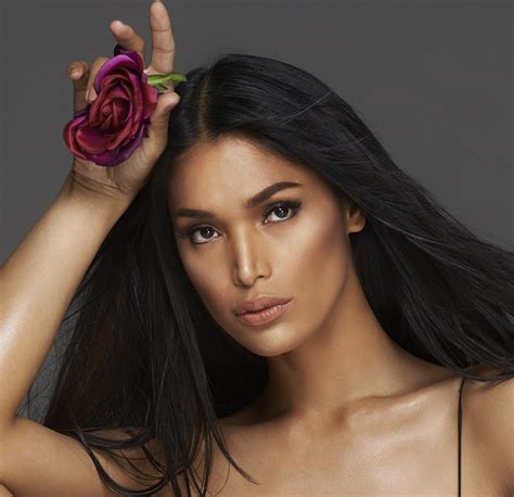 beautiful as i want to be transgender model geena rocero helps trans