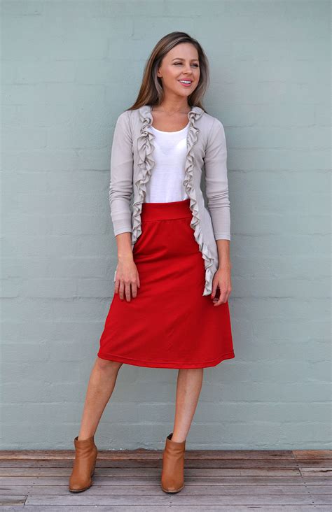 skirt womens red   wool skirt  elastic waistband smitten merino tasmania