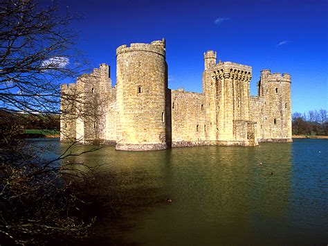 filebodiam castle jpg wikimedia commons
