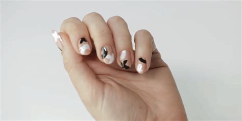 Valentine S Day  Nail Art How To Valentine S Day Manicures