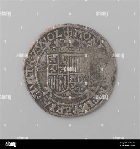 zwolse arendschelling     rudolf ii city  zwolle  coin front crowned