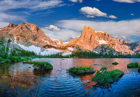 beginners guide  visiting rocky mountain national park  points guy