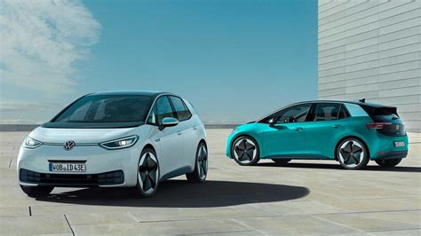 electric vehicles latest news timelines