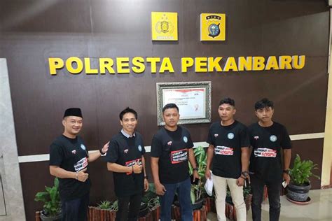 kwitansi belanja baliho sekretaris dprd pekanbaru diduga dipa genpi