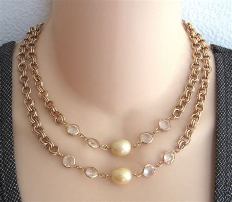 Crystal Bezel Pearl Necklace Retro 1970s Vintage Jewelry