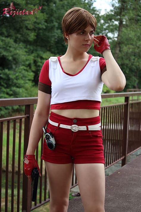 rebecca chambers red medic cosplay   rejiclad  deviantart