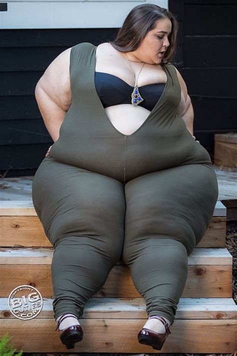 17 Best Images About Ssbbw Fully Clothed On Pinterest