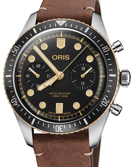 oris divers sixty  chronograph  hands  ablogtowatch