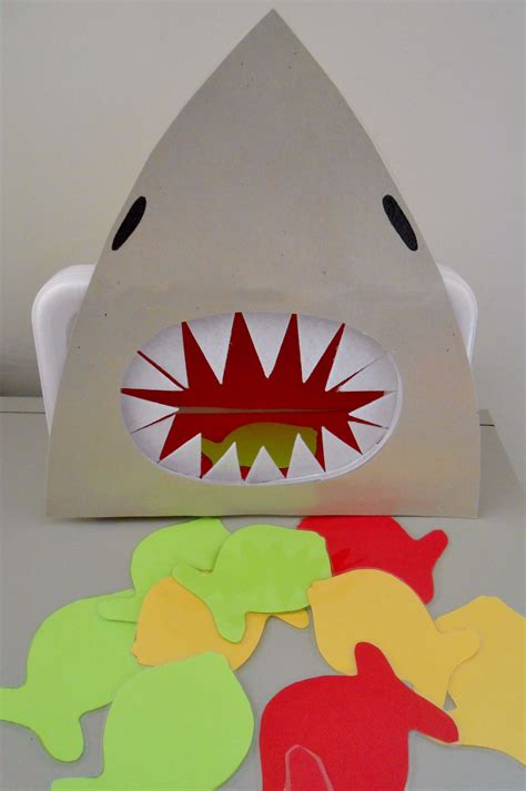 feed  shark preschool activity printable template
