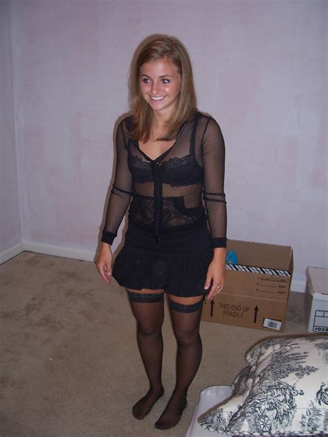436689219 porn pic from amateurs candid pantyhose