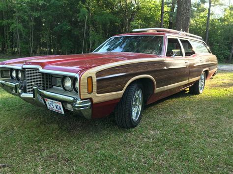 Mack Daddy 1971 Ford Country Squire Station Wagon 42k