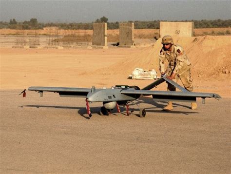 drones militares como lo usan los americanos en la guerra