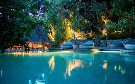 bawah reserve  indonesia     worlds  secluded wellness resorts travel leisure