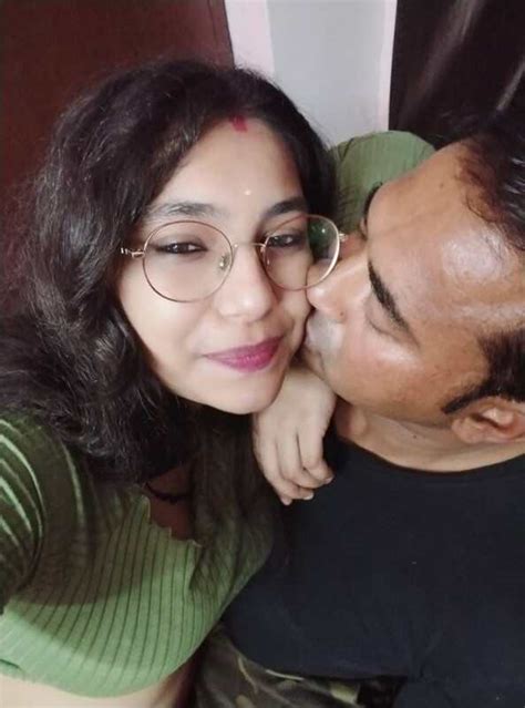 Extremely Hot Desi Couple Fucking So Hard Loud Moaning Hindi Audio😍😍😍