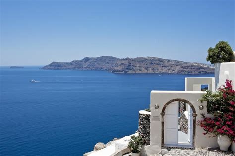 Where To Stay In Santorini 10 Most Amazing Hotels For
