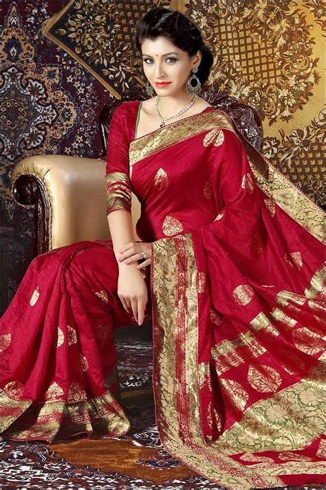 50 Latest Bridal Sarees For The Most Special Occasion
