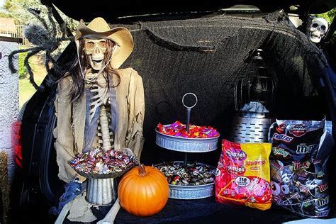 cowboy trunk  treat