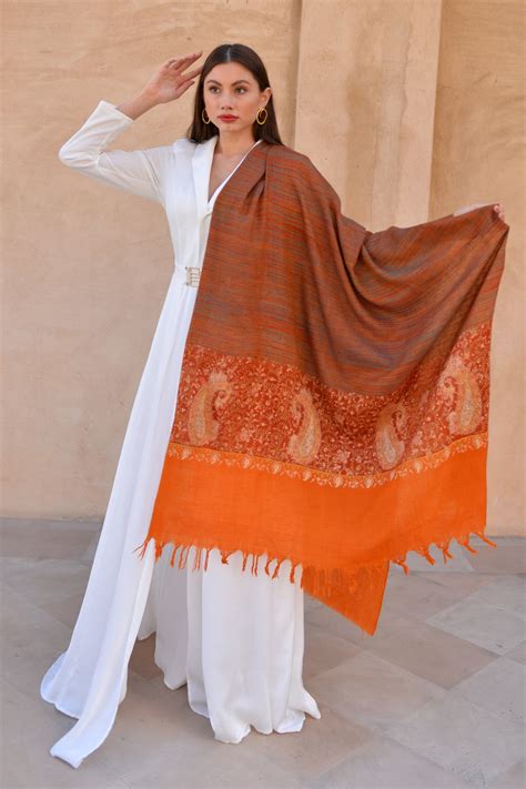 pashmina shawl dubai  hand embroidered pure pashmina shawl