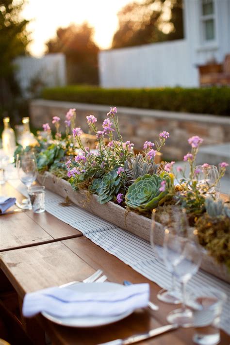 ideas  incorporate succulents   weddings