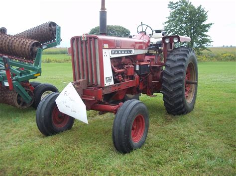 ih  vintage tractors farmall classic tractor