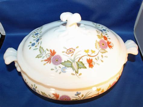 vintage casserole dish oval covered vegetable serving dish  bellevue