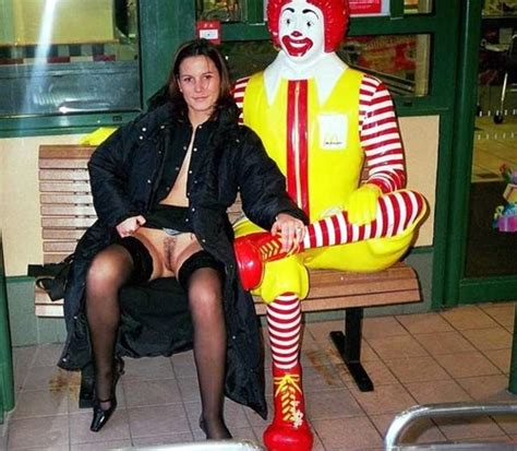 mcdonalds xxx facesit sex