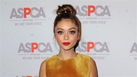 sarah hyland dons sexy swimwear to say goodbye to summer you ve sucked entertainment tonight