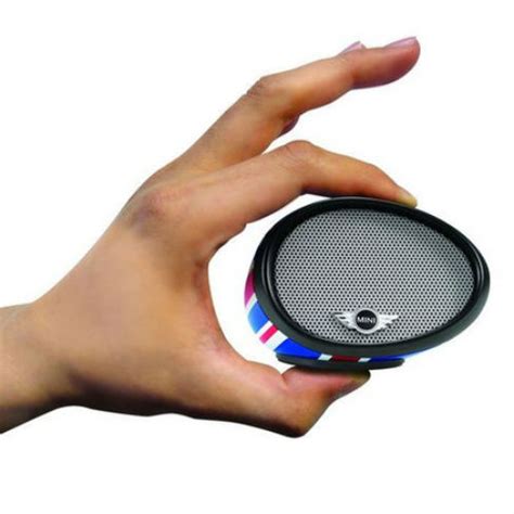 compact wireless bluetooth speaker     pm
