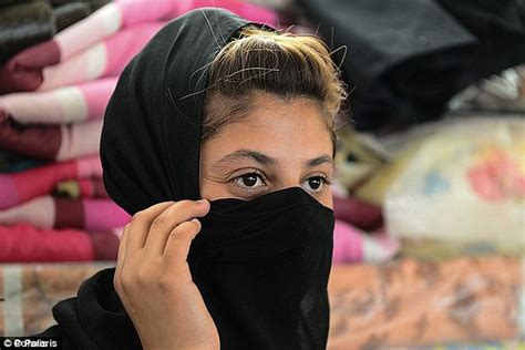 freed isis sex slave tells how she and other yazidi women were kept in a warehouse daily mail