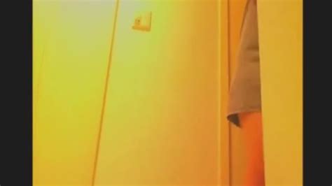 【個人撮影】やらせなし バスローブ姿の変態エロギャルが宅配兄ちゃんにおっぱい見せ付け玄関でフェラ Fc2 동영상 성인