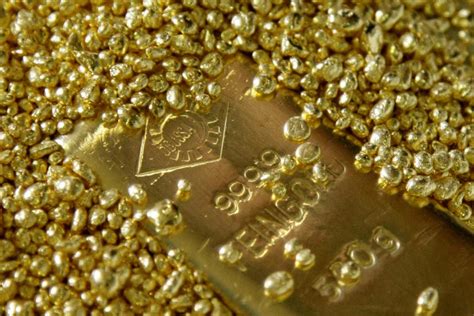 price  gold  hit   ounce mark   market expert