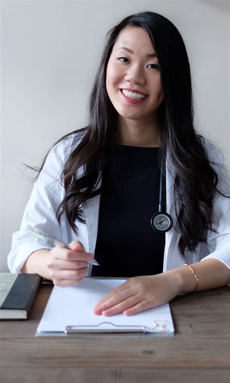 About Vanessa – Dr Vanessa Ling Naturopathic Doctor