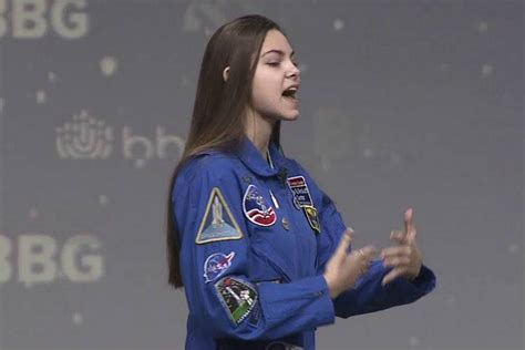 astronaut alyssa carson s inspirational speech கனவுகளை