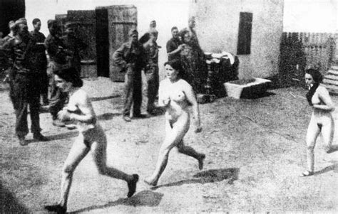 nude nazi concentration camps