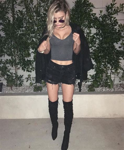 Alissa Violet Casual Bar Outfits