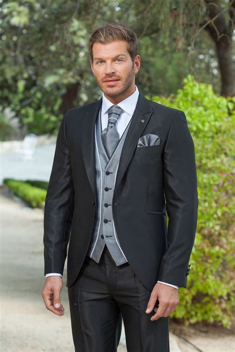 designer customized charcoal wedding suit  men groom