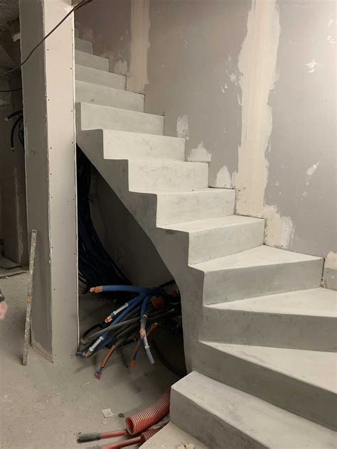 escalier beton paris entreprise de renovation  maconnerie paris appartement  maison