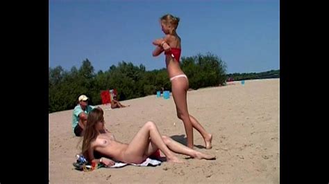 beautiful fresh faced teen plays at the beach nude xnxx