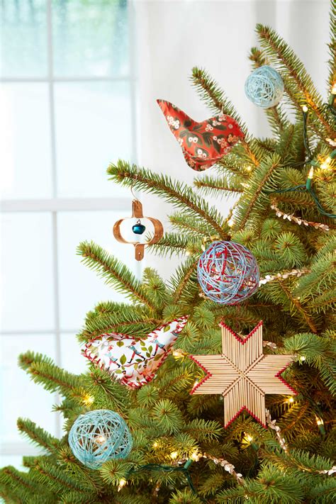 25 homemade diy christmas ornament craft ideas how to
