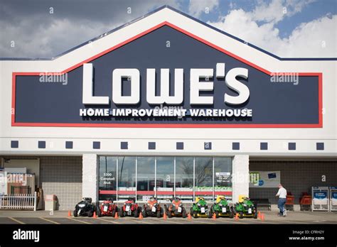 lowe  home improvement