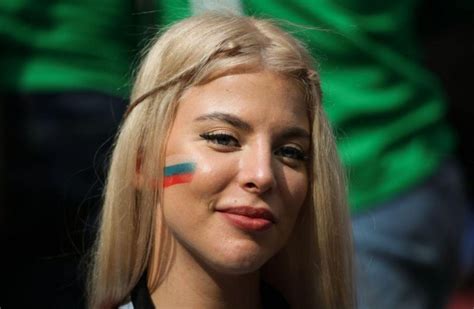 Hot Female Fans At World Cup Steal Show In Russia Vs Saudi Arabia
