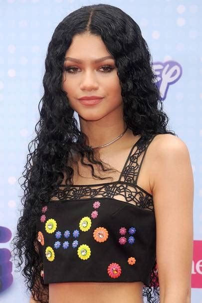 Zendaya Hair And Makeup The Disney Star Comes Of Age With Movies A