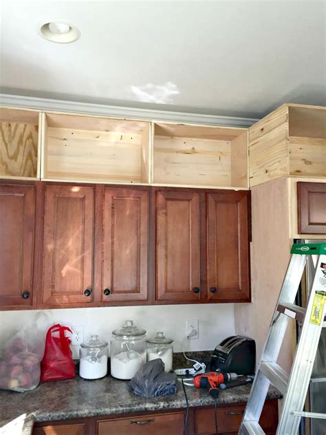 extending kitchen cabinets    ceiling thrifty decor chick thrifty diy decor