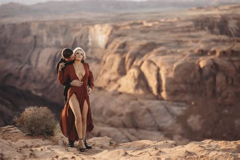 A Couple S Sexy Canyon Photo Shoot Popsugar Love And Sex Photo 41