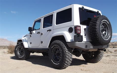 Jeep Wrangler Unlimited Rubicon Technical Details History