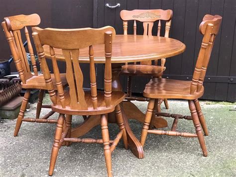 pine  kitchen dining table   chairs  northampton